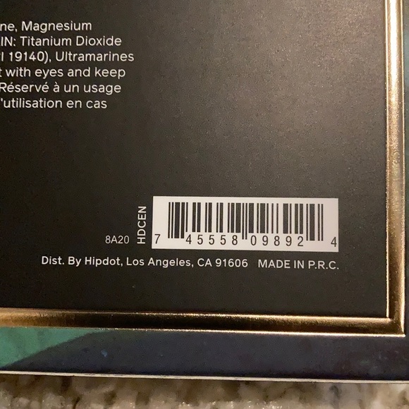 HIPDOT cenote pressed eyeshadow palette - Picture 3 of 3